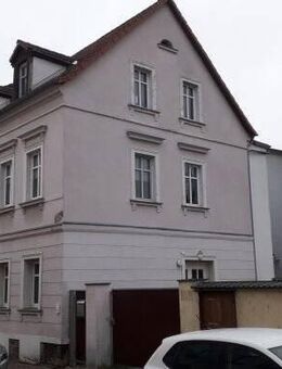 Sanierte Erdgeschosswohnung in der Nähe vom Schlosspark in Rötha ab sofort zu vermieten - Rötha