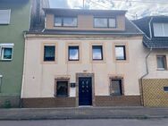 renovierungsbedürftiges Haus im Zentrum von Dudweiler - Saarbrücken