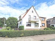 Großzügiges Zweifamilienhaus in ruhiger Lage - Provisionsfrei - - Brake (Unterweser)