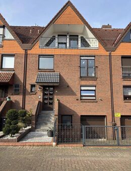 Top renoviertes Reihenmittelhaus in toller Lage - mit Tiefgarage und Garten - von Privat - Bremen