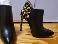 High-Heel-Stifelette, ungetragen, Echtleder - Hamburg