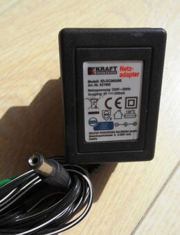 Kraft XR-DC060300 Steckernetzteil Netzteil ACDC Adapter Netzgerät Trafo  5,- - Flensburg