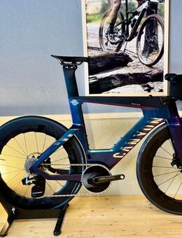 Canyon Speedmax SRAM Red eTap AXS - Unterseen