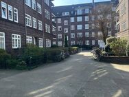 Neu Sanierte Möblierte 2 Zimmer Altbau Wohnung in Fuhle (Wasmannstr) ,50 m²,mit Holzfußboden, Hohe Decken , Wohnküche ,Fernwärme - Hamburg