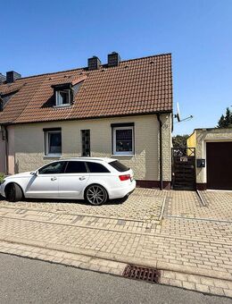 Bezugsfertige Doppelhaushälfte in bester Wohnlage - Merseburg