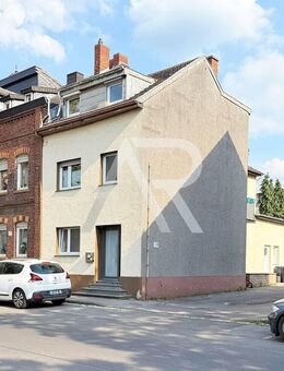 Großzügiges Einfamilienhaus mit Anbau, Garten & Potenzial - zentrale Lage in Stolberg-Münsterbusch! - Stolberg (Rheinland, Kupferstadt)