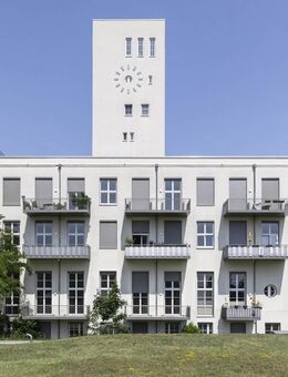 Große und lichtdurchflutete 4 Zimmerwohnung mit Loftcharakter - Berlin