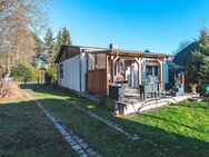 Heinze-Immobilien(IVD): Kleines Wohnhaus auf großem Grundstück in ruhiger Lage - Biesenthal