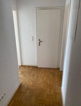 Sehr schöne 2 1/2 -Raum- Wohnung in bester Lage von Rüttenscheid - Essen