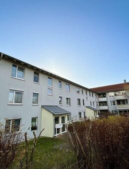Kapitalanlage mit Charme: 2 Zimmer, Tageslichtbad, begehrter West-Balkon - Leipzig