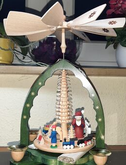 Tischpyramide - Leipzig Nord