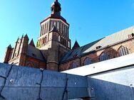 Eigentumswohnung mit Loggia an der St. Marien Kirche - Stralsund