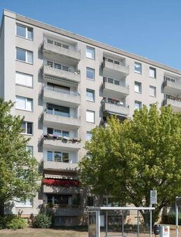 Jetzt zugreifen! Teilmöblierte 3-Zimmer-Wohnung mit Einbauküche in Wolfsburg Vorsfelde - Wolfsburg