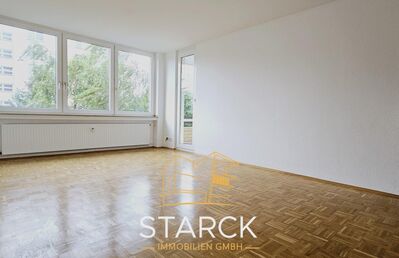 Wohnen im Grünen : Lichtreiche 3-Zimmer-Wohnung mit Balkon, Tiefgarage und Aufzug