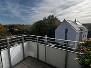 barrierefrei, hell und mit Balkon! - 2-Zimmer-Dachgeschosswohnung - Hettstadt