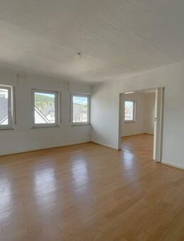 Leerstand - Gepflegte 3-Zimmerwohnung in der Stadtmitte - Hofheim (Taunus)