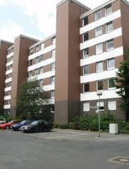4-Zimmer-Wohnung mit Balkon in Köln Neu Brück - Köln