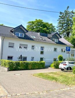 Attraktive 3-Zimmer-Wohnung mit großem Balkon und Tiefgaragen-Stellplatz - Ruppichteroth