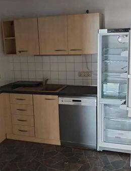 2-Zimmerwohnung in Langewiesen OT Ilmenau mit sonnigem Balkon und moderner Einbauküche - Ilmenau Zentrum