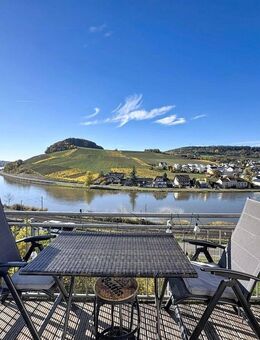 Nittel: Charmante Maisonettewohnung mit atemberaubendem Blick auf die Mosel - Nittel