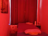 Massage - Massage von neuer Kollegin bei Jian Kang Massage - Düsseldorf