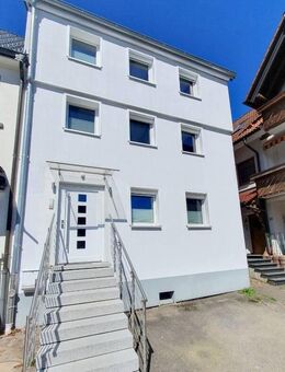 Top-renovierte Doppelhaushälfte mit Garten & Terrasse - bezugsfrei - Donaueschingen - Donaueschingen
