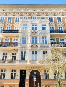 Geschichte neu beleben - 4-Zimmer-Rohdiamant mit genehmigtem Sanierungskonzept - Berlin