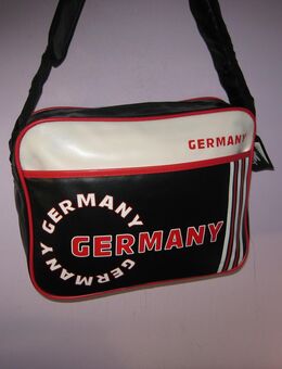 BR-17.1 Britzz, Handtasche, Städtetasche Schultertasche Germany - Lübeck