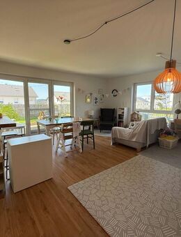 NEUWERTIGE 3-ZIMMER EG-WOHNUNG MIT ZWEI TG-STELLPLÄTZEN UND AUFZUG - Michelbach (Bilz)