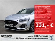 Ford Focus, ST-Line X Automatik, Jahr 2023 - Bonn
