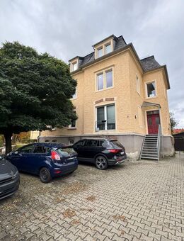 Familienfreundliche Etagenwohnung mit 100 m² und Stellplatz in Radeberg - Radeberg