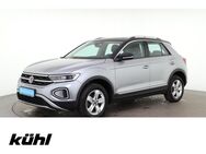 VW T-Roc, 1.5 TSI Style IQ Light App, Jahr 2022 - Gifhorn