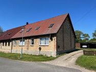 Geräumige Doppelhaushälfte in Knegendorf - Laage Kronskamp
