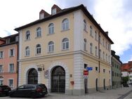 Wunderschöne, möblierte und renovierte 3-Zimmer-DG-Wohnung im Herzen von Kempten, 1A Lage - Kempten (Allgäu)