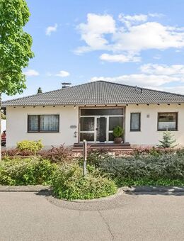 Schöner Bungalow in begehrter Lage von Lampertheim - Lampertheim