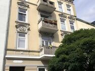 Kleines Mehrfamilienhaus in Hamburg Altona am Klopstockplatz - Hamburg
