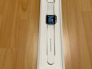 APPLE WATCH SILVER ALUMINIUM 38mm - Düsseldorf
