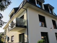 Geräumige 4-Zimmer Maisonette-Wohnung in Berlin Hermsdorf zur Miete. Erdwärmepumpe. Garage. EBK und vieles mehr! - Berlin