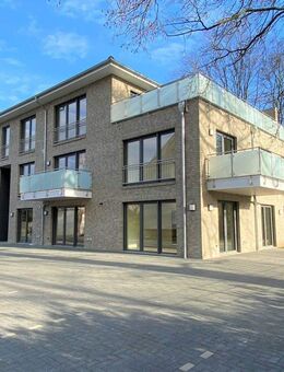 Moderne 2 ZKB Obergeschosswohnung mit Balkon im Zentrum von Westerstede. - Westerstede