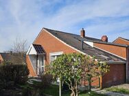 Komplett saniertes, offenes Single-Appartement mit Terrasse und kleinem Garten - Leer (Ostfriesland)