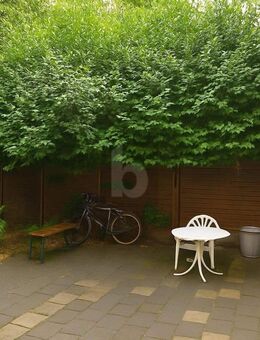 SOLIDE RENDITE IN BEGEHRTER LAGE - Duisburg