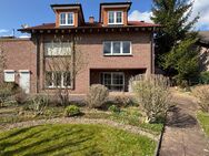 2-FH mit Garage und vielen Möglichkeiten wartet auf neue Eigentümer - Wickede (Ruhr)
