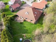 RUDNICK bietet: Einfamilienhaus mit großem Garten in Feldrandlage - Rodenberg