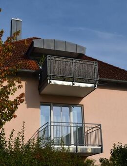Sehr schöne 2 Zimmer-Wohnung in Ingolstadt-Haunwöhr im Dachgeschoß mit freier Sicht - Ingolstadt