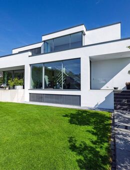 Exklusive Villa im Bauhausstil in erstklassiger Lage! - Haan