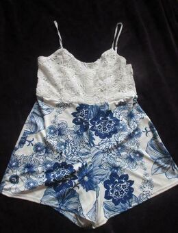 NEU * Ausgefallen * edel * Blumen * Blüten * Häckel * Lace Spitze * DESIGNER * Träger * Strech * Jumpsuit * Einteiler * Overall * Gr. 36- 38/ royal * königs * mittel-blau * weiß * - Riedlingen