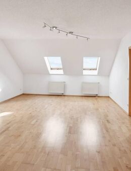 Provisionsfrei - Helle, klug geschnittene 2-Zimmer-Wohnung in gutem Zustand, mit Garage - Vilshofen (Donau)