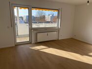 Erstbezug n.Kpl.sanierung 1-Zi. App gr. Balkon - Nürnberg