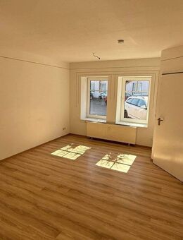 schöne 2-Raum Wohnung im Erdgeschoss/ barrierefrei - Staßfurt