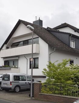 Große 2 Zimmer-Wohnung mit Balkon und Einbauküche - Büttelborn